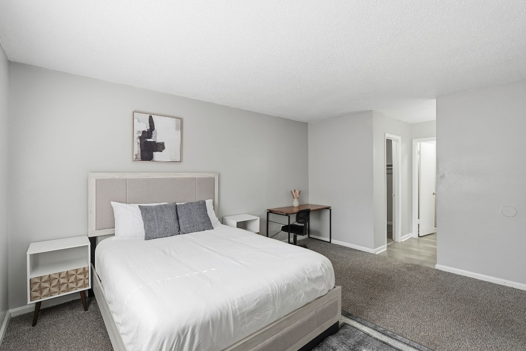 Tucker Square 2/1.5 · Unit 1302K