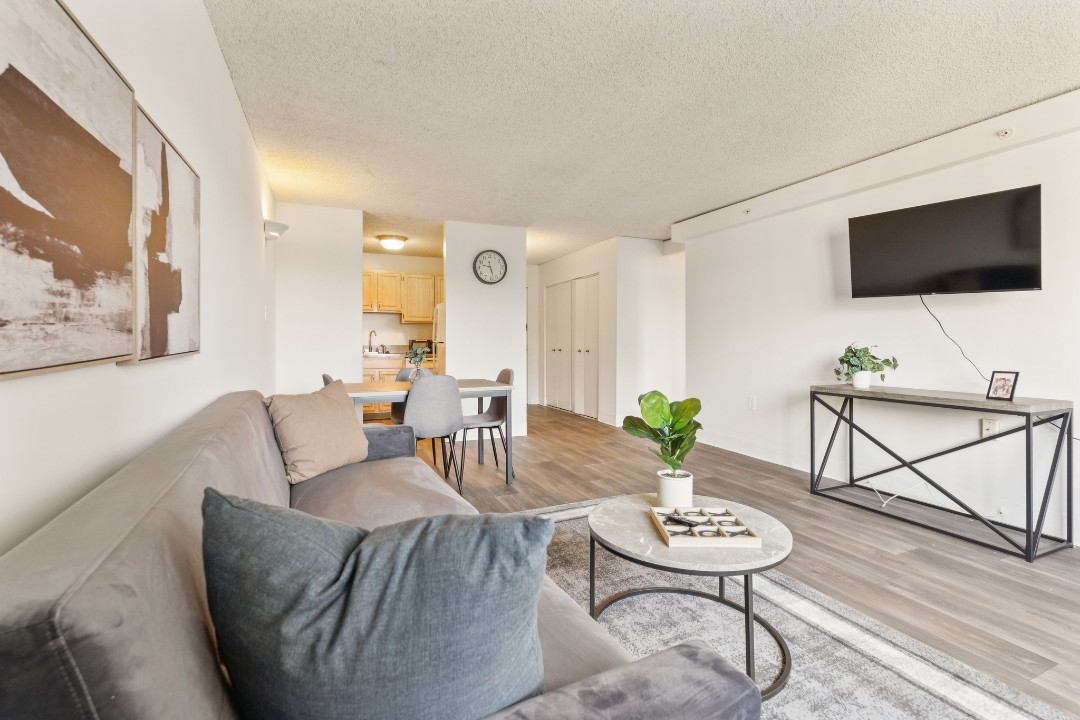 Legacy at Imperial Village · Unit 606 1/1