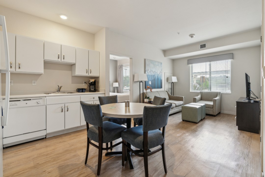 Simplicity At the Rim · Unit 1112  1112