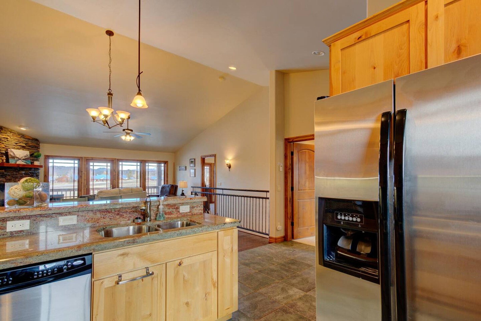 Pet-Friendly Pagosa Peak Luxury Home