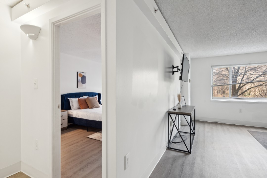 Legacy at Imperial Village · Unit 211 1/1