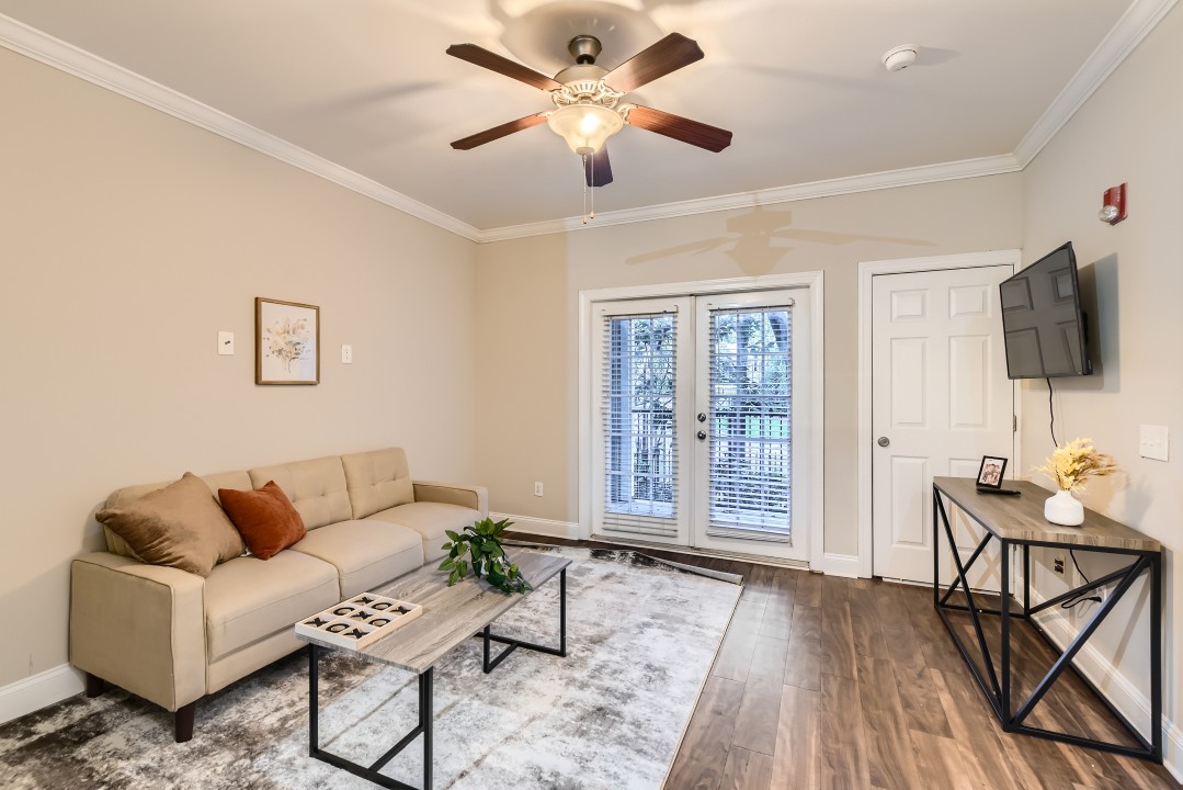 Crest at Midtown · Unit 4120 2/2