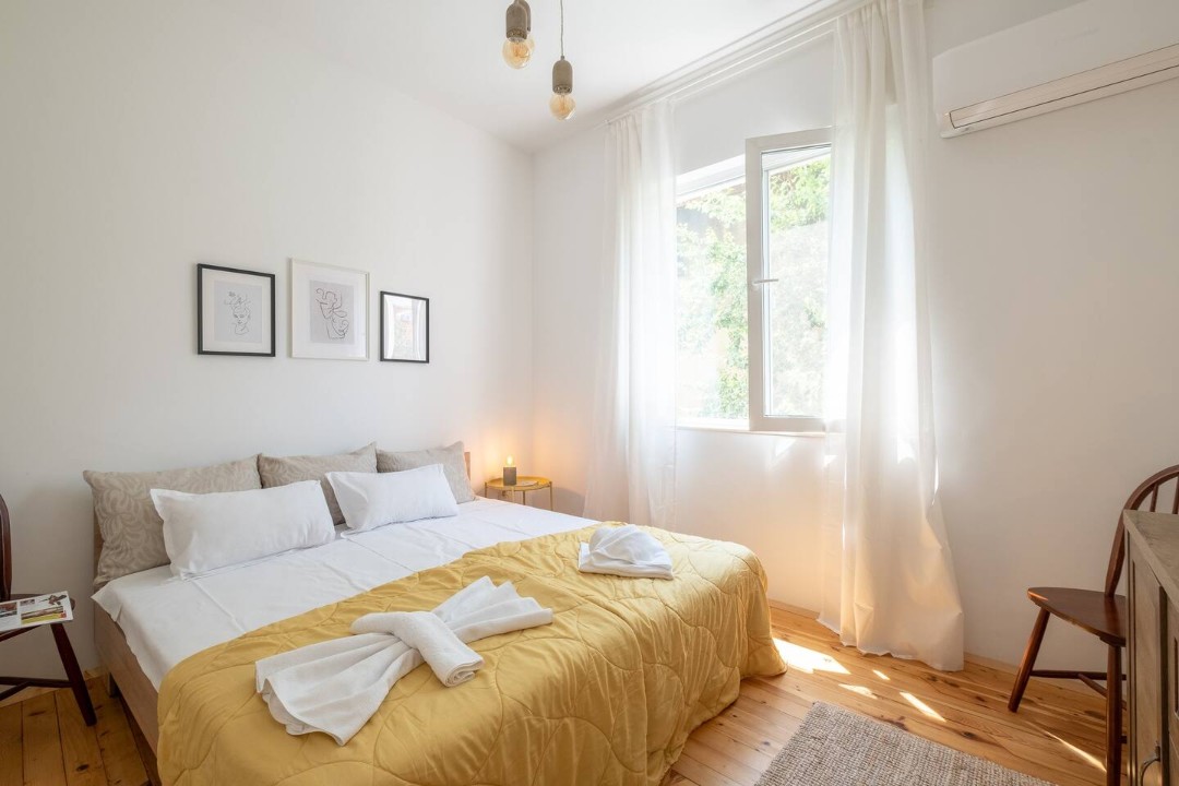 Property thumbnail 12