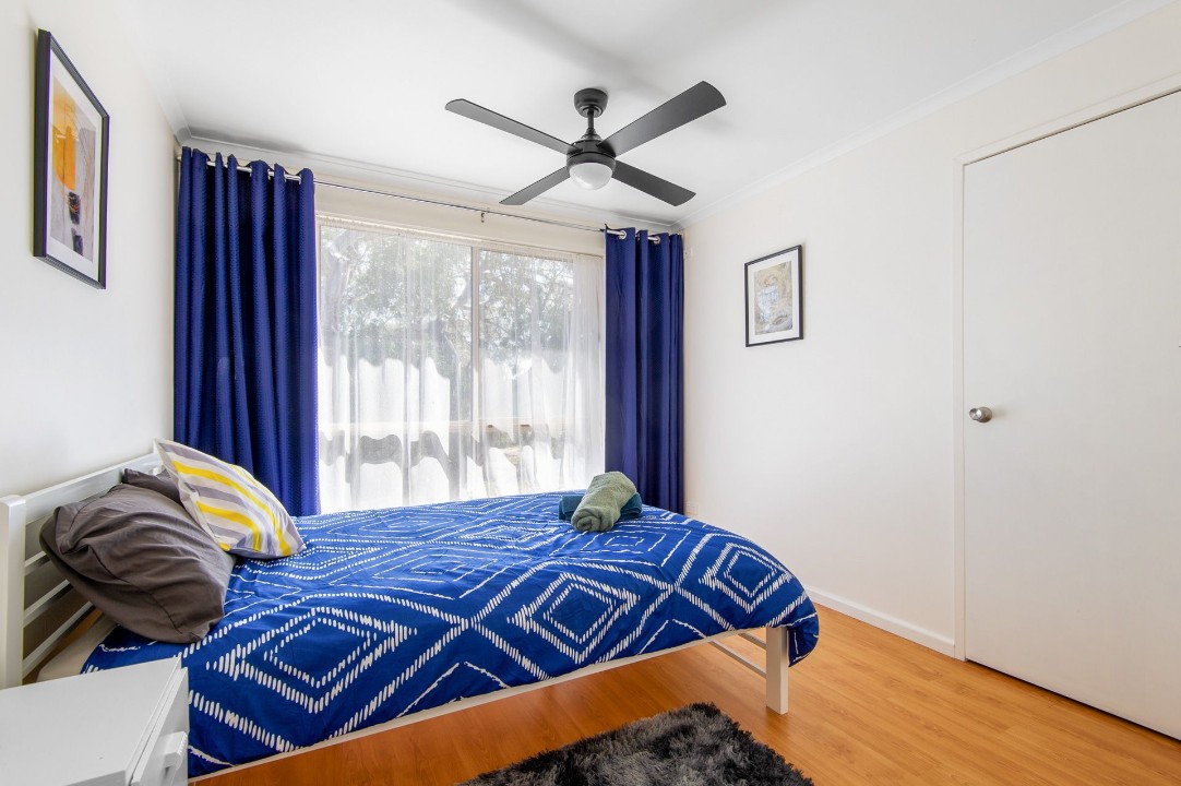 Escape to Lakeside - 