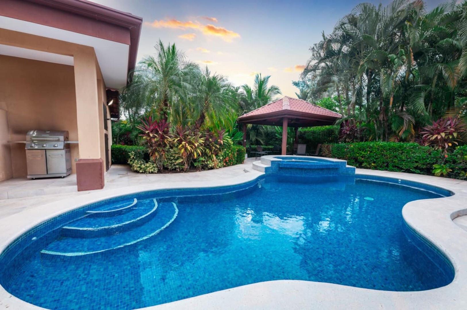 Casa 127 · Villa Sendero by VacationPuraVida