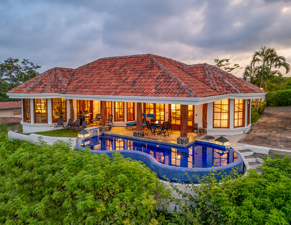 Casita Cole