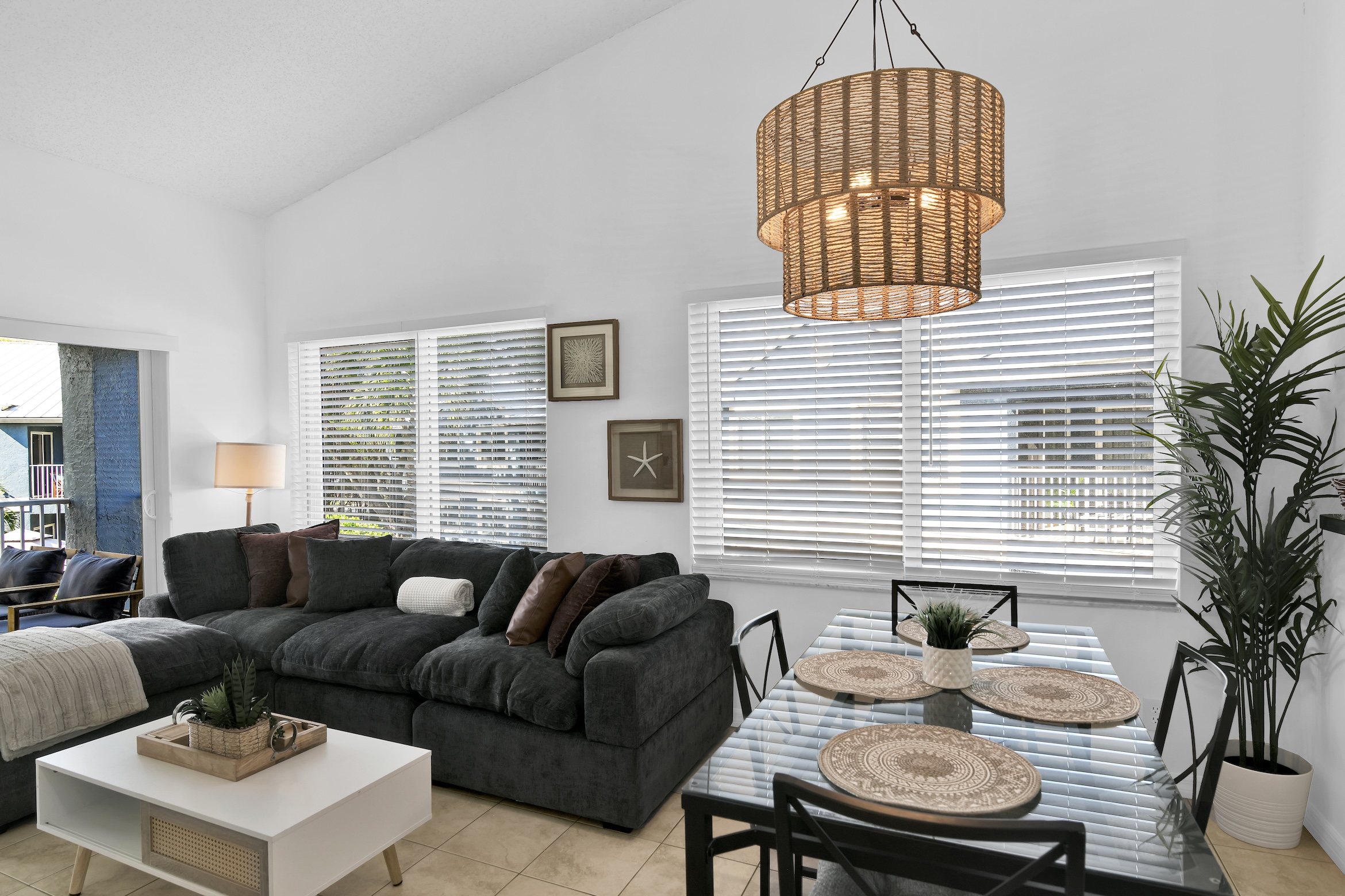 280D – Chic & Spacious 1BR by Evert Tennis in Boca Raton, FL