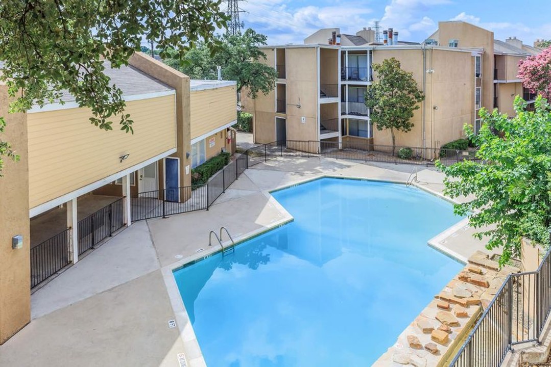 Vista Buena 2-162 · Unit 1/1