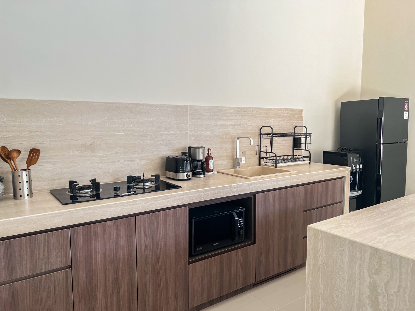Deluxe Suite 2 – Casa Nova by Island Boy Homes — photo 9
