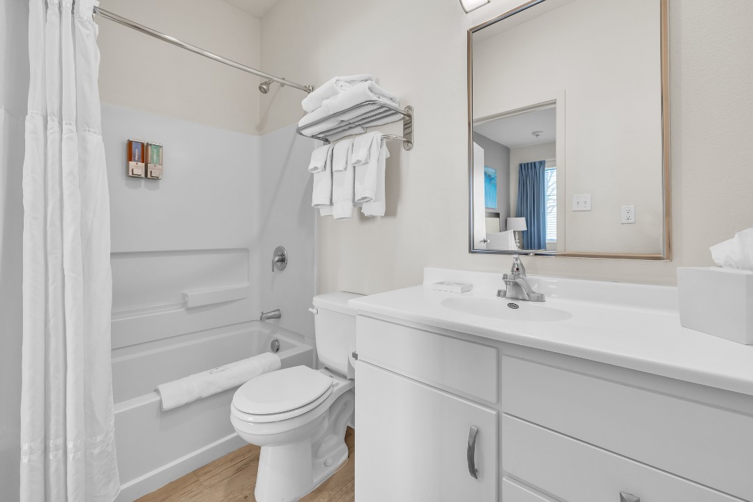 Simplicity At the Rim · Unit 1101  1101 2/2