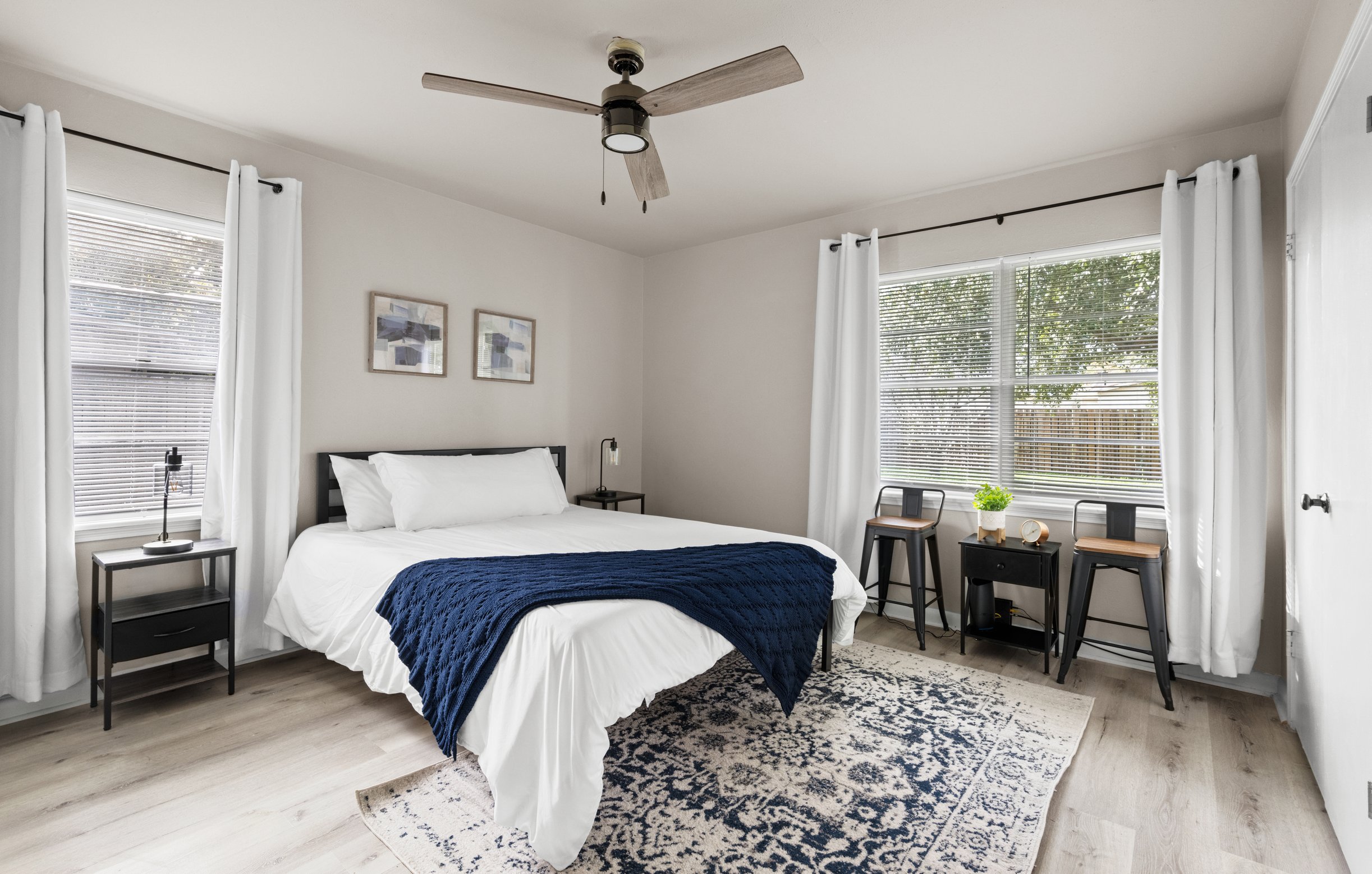 4717 Edith Street photo 4