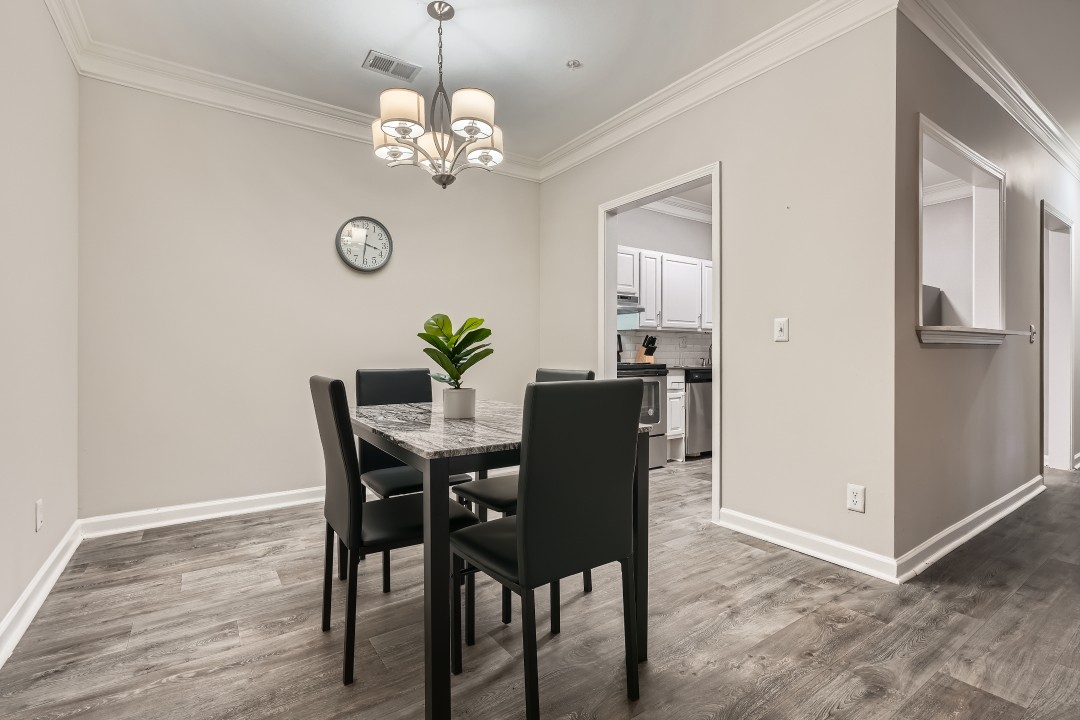 Crest at East Cobb 1826E · Unit 2/2