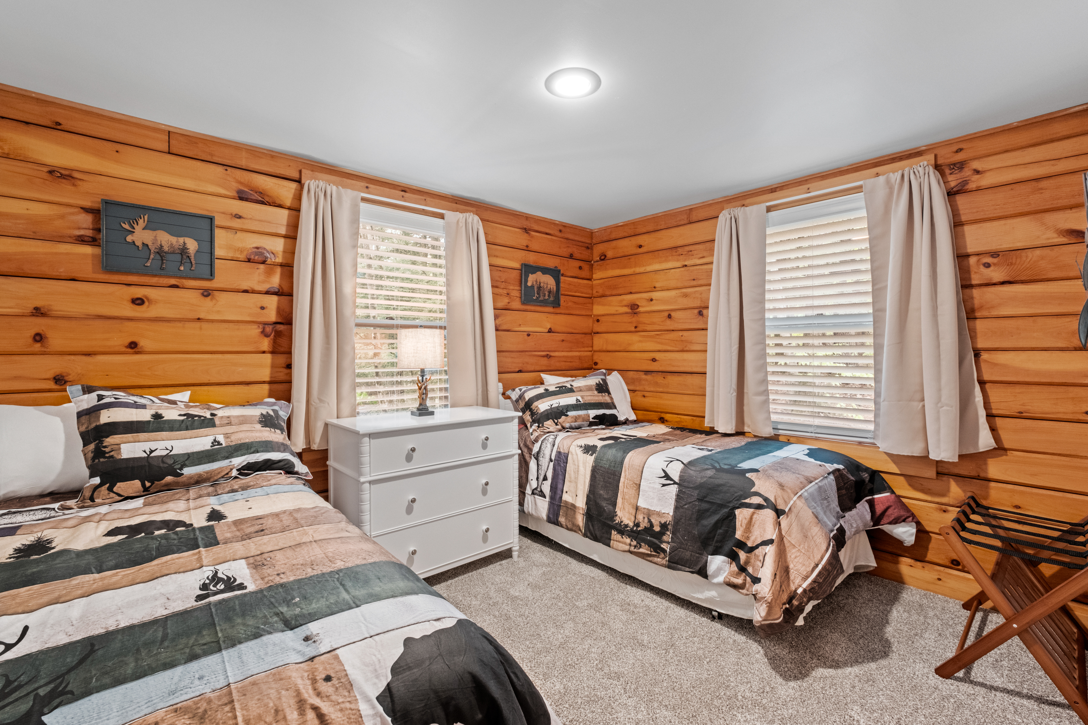 Hermit Lake Retreat - Photo 19 of 40