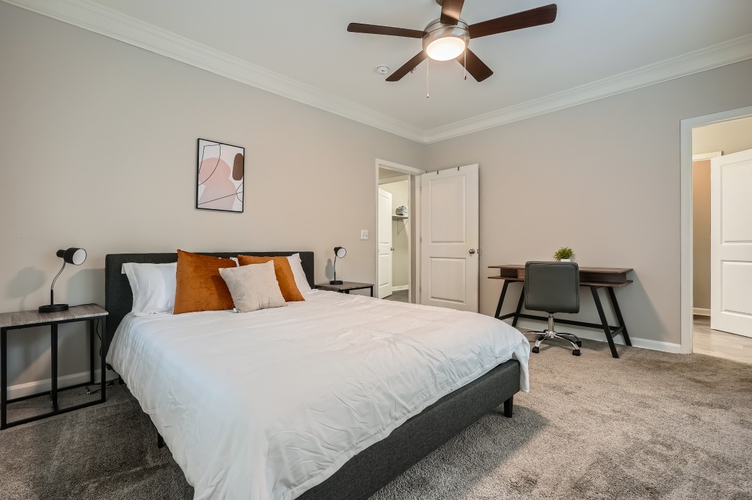 Crest at East Cobb 1826E · Unit 2/2