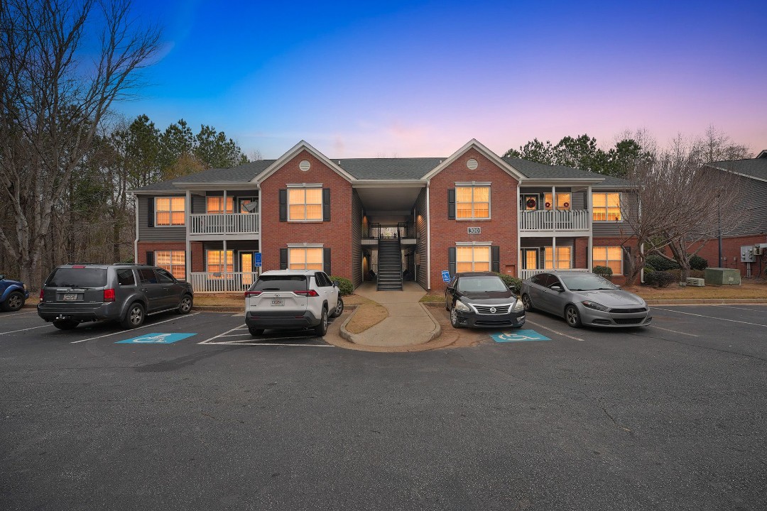 Ballantyne Commons of Stockbridge · Unit 310 2/2