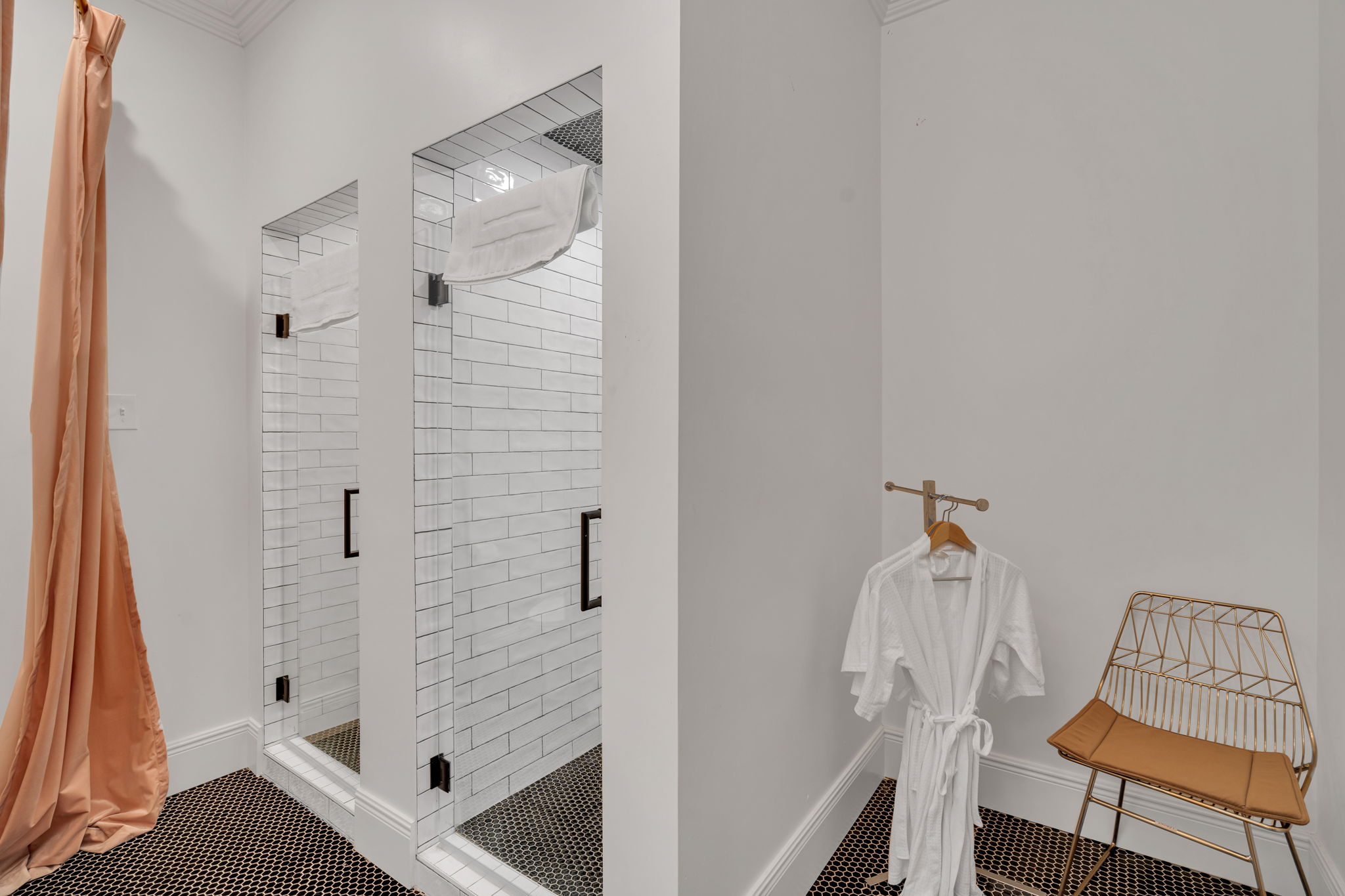 Fresh walk-in shower