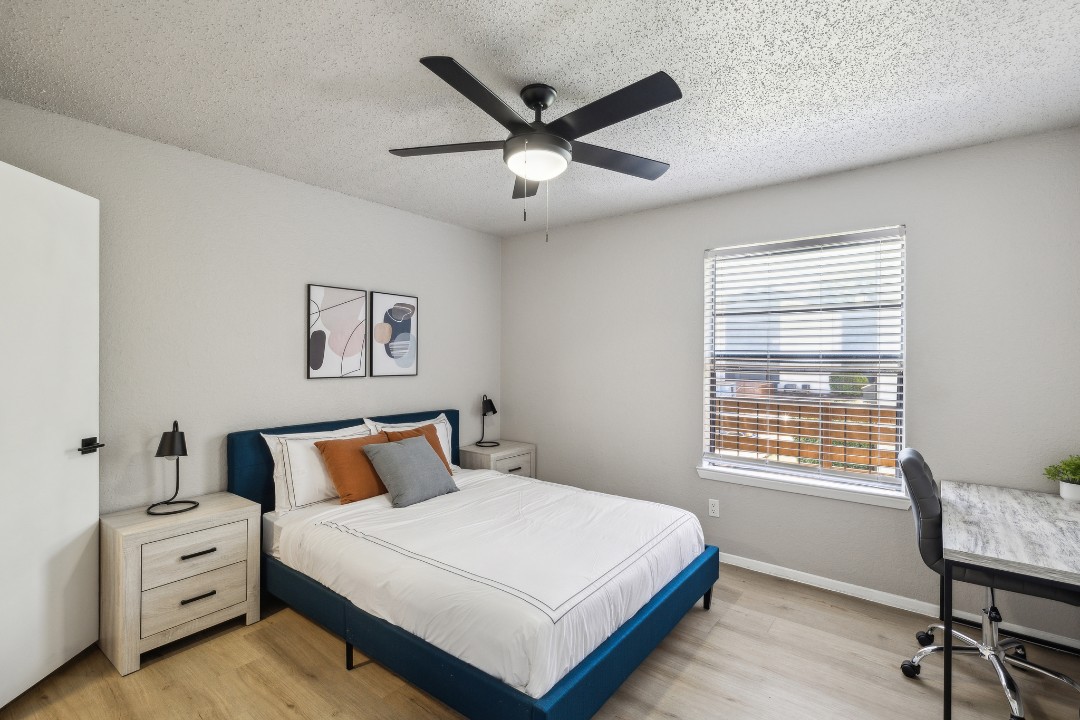 1 Bedroom · Signature layout