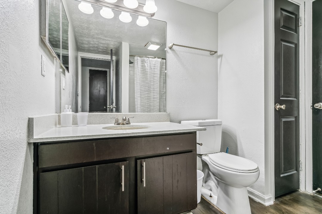 Vinings · Unit 309 1/1