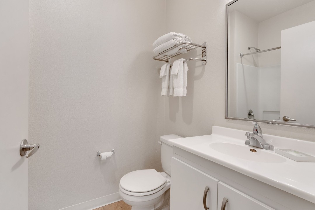 Simplicity At the Rim · Unit 1105  1105 1/1