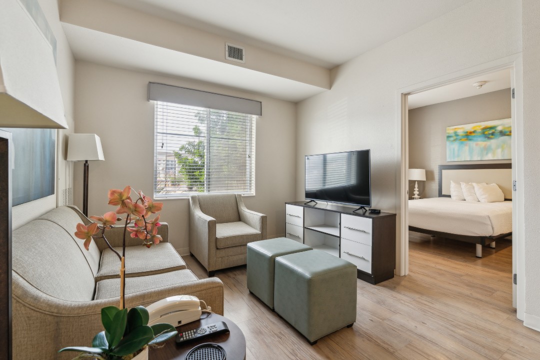 Simplicity At the Rim · Unit 1112  1112