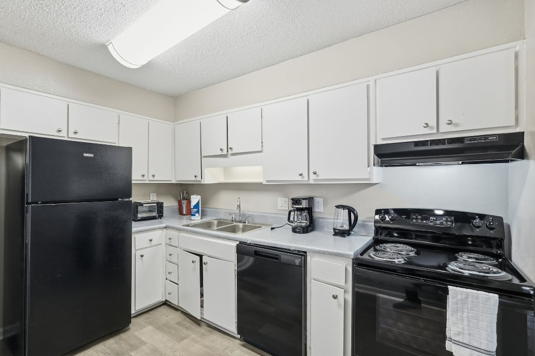 Tucker Square 2/1.5 · Unit 1302K