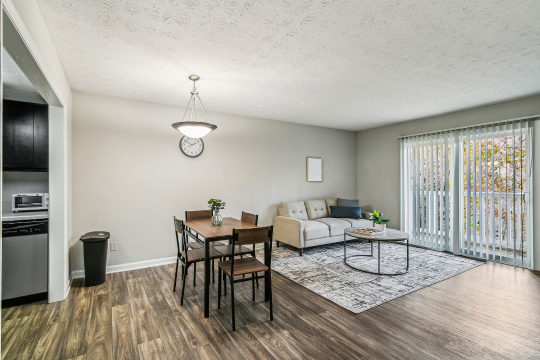 Vinings · Unit 3203 1/1