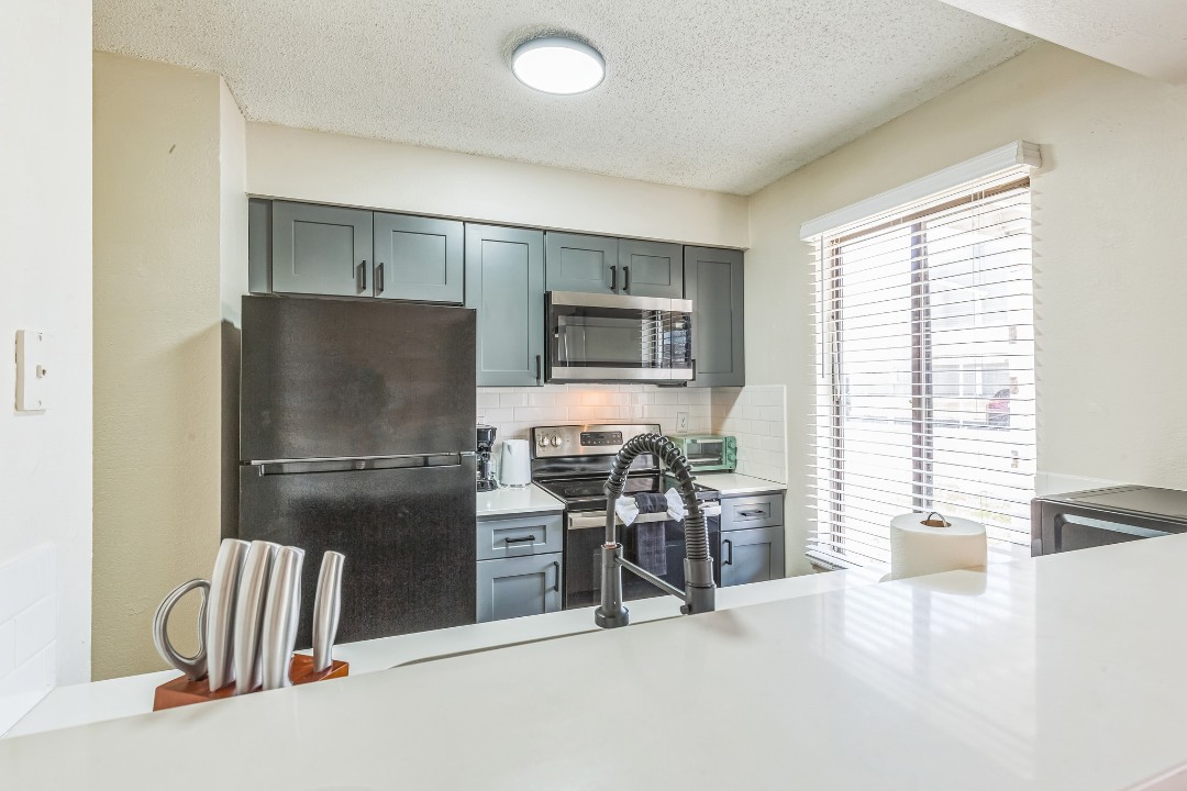 Rosehill Pointe · Unit 55 1/1