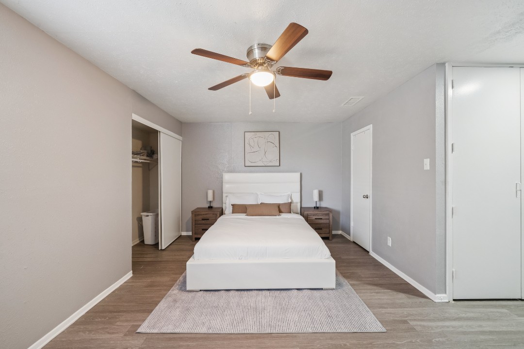 Vista Buena 2-176 · Unit 1/1