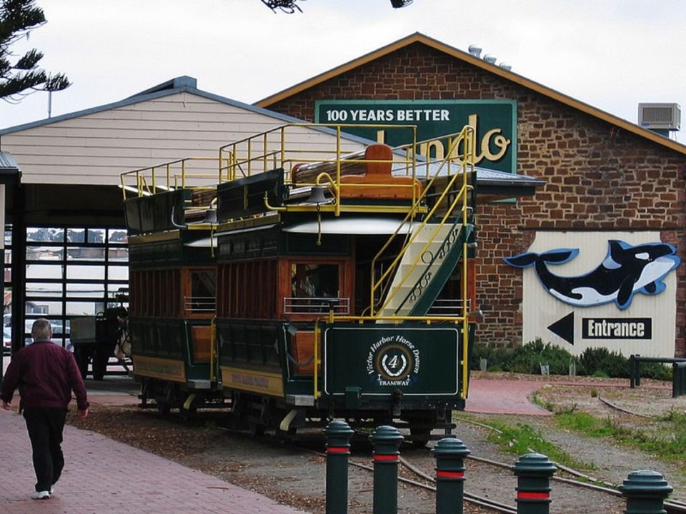 Bring your 4WD, bikes, or fishing rods – there’s room to store them and plenty to explore nearby.