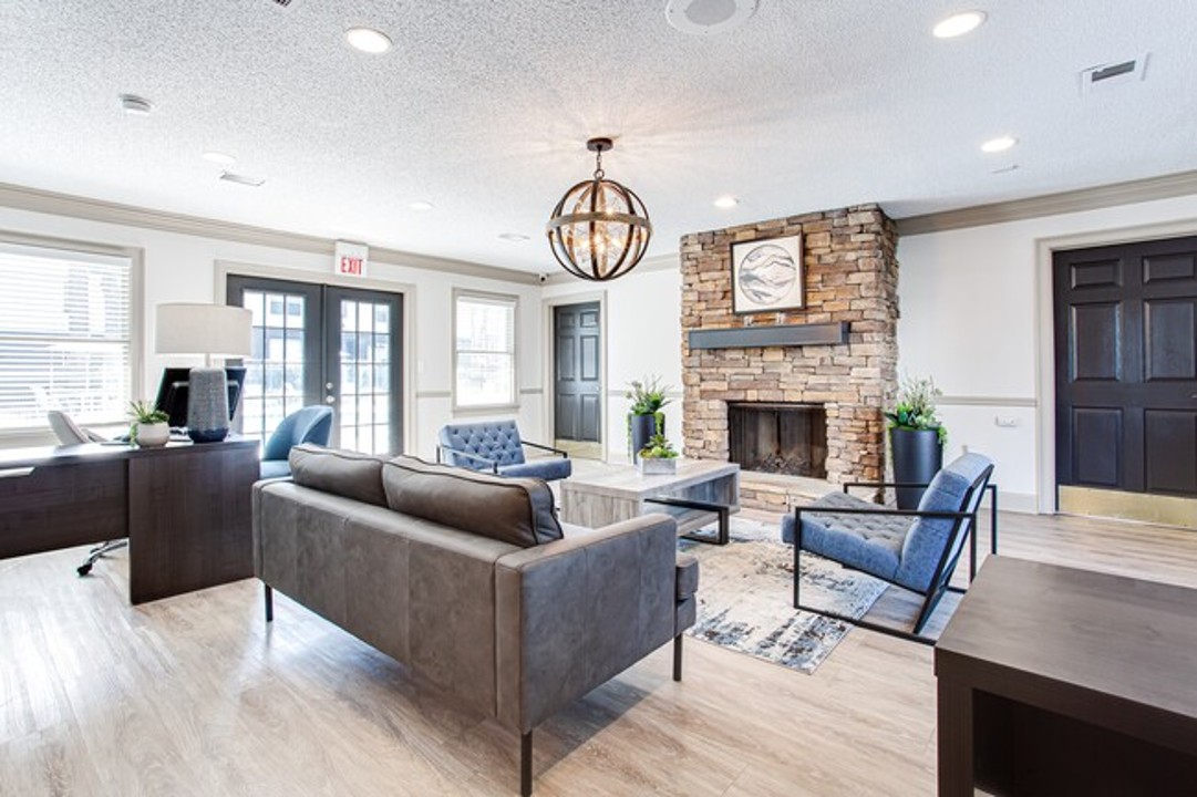 Barcelo at East Cobb Q1 · Unit 1/1