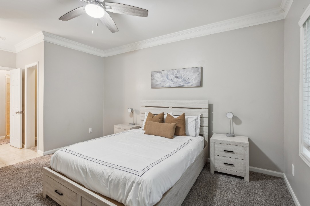 Crest at East Cobb 1826B · Unit 2/2