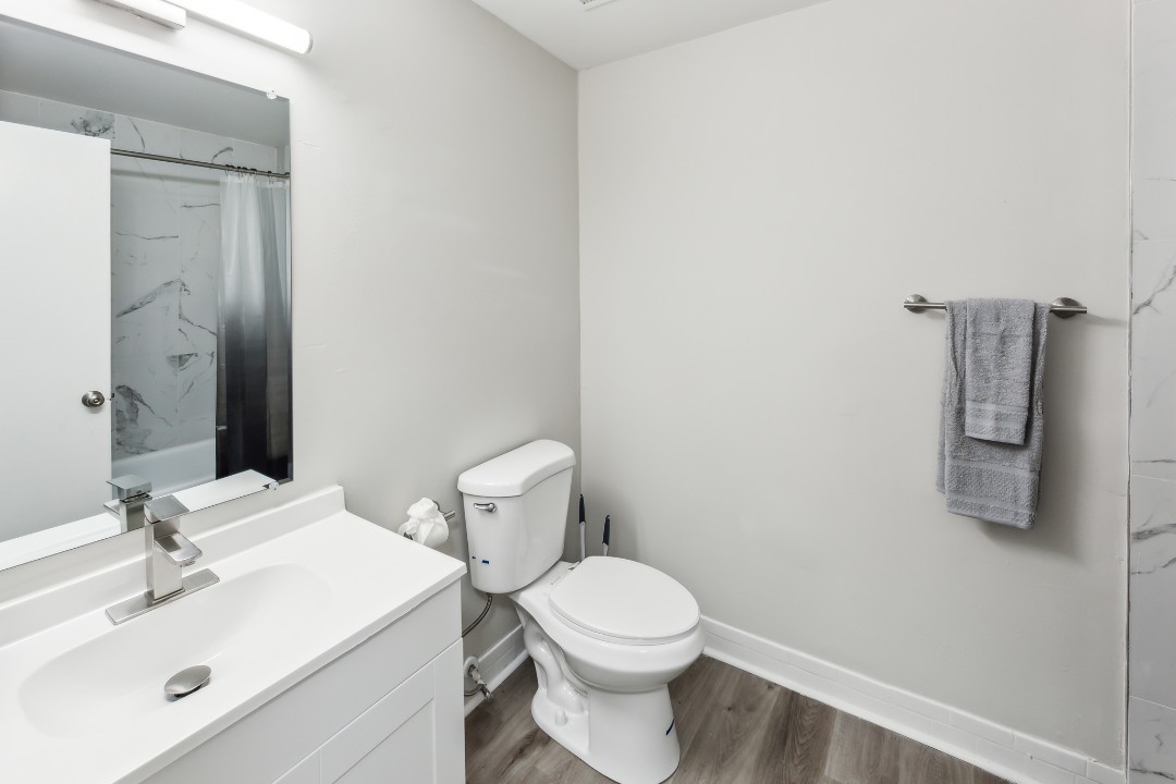 Pinebrook 1111 Wharton Drive, 1br