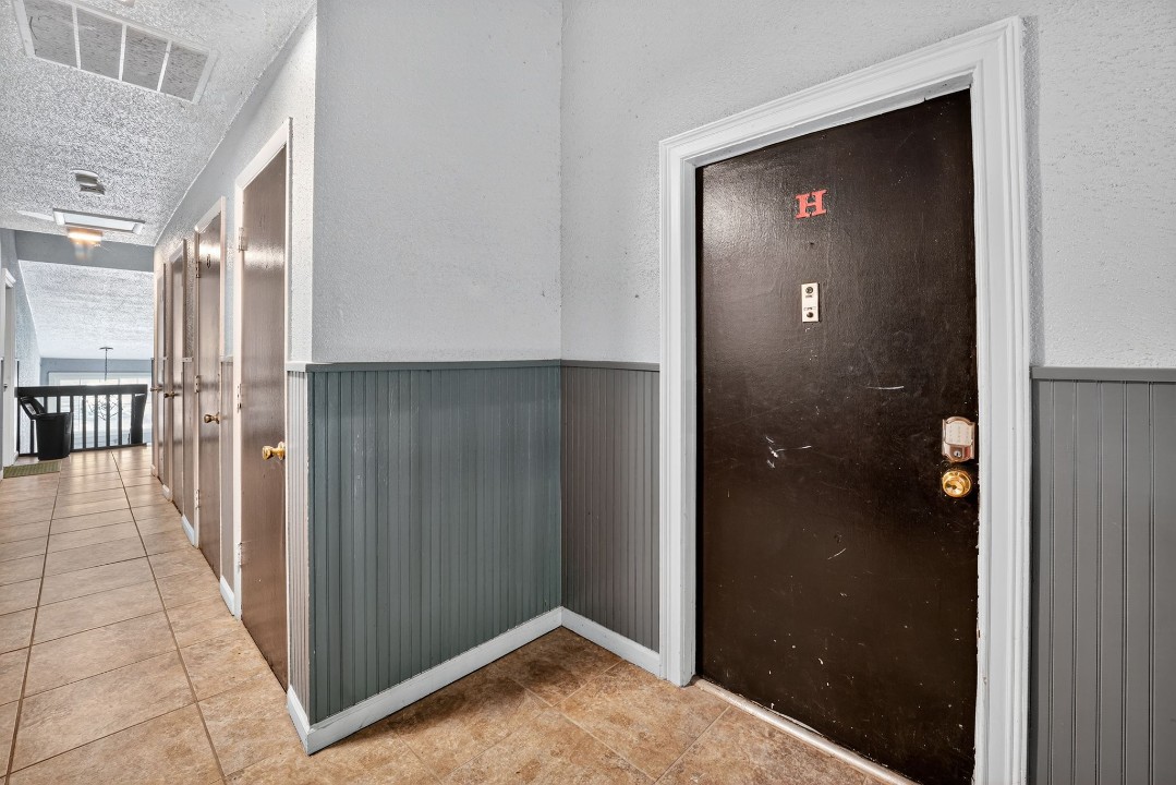 Crest at East Cobb 1830F · Unit 2/2