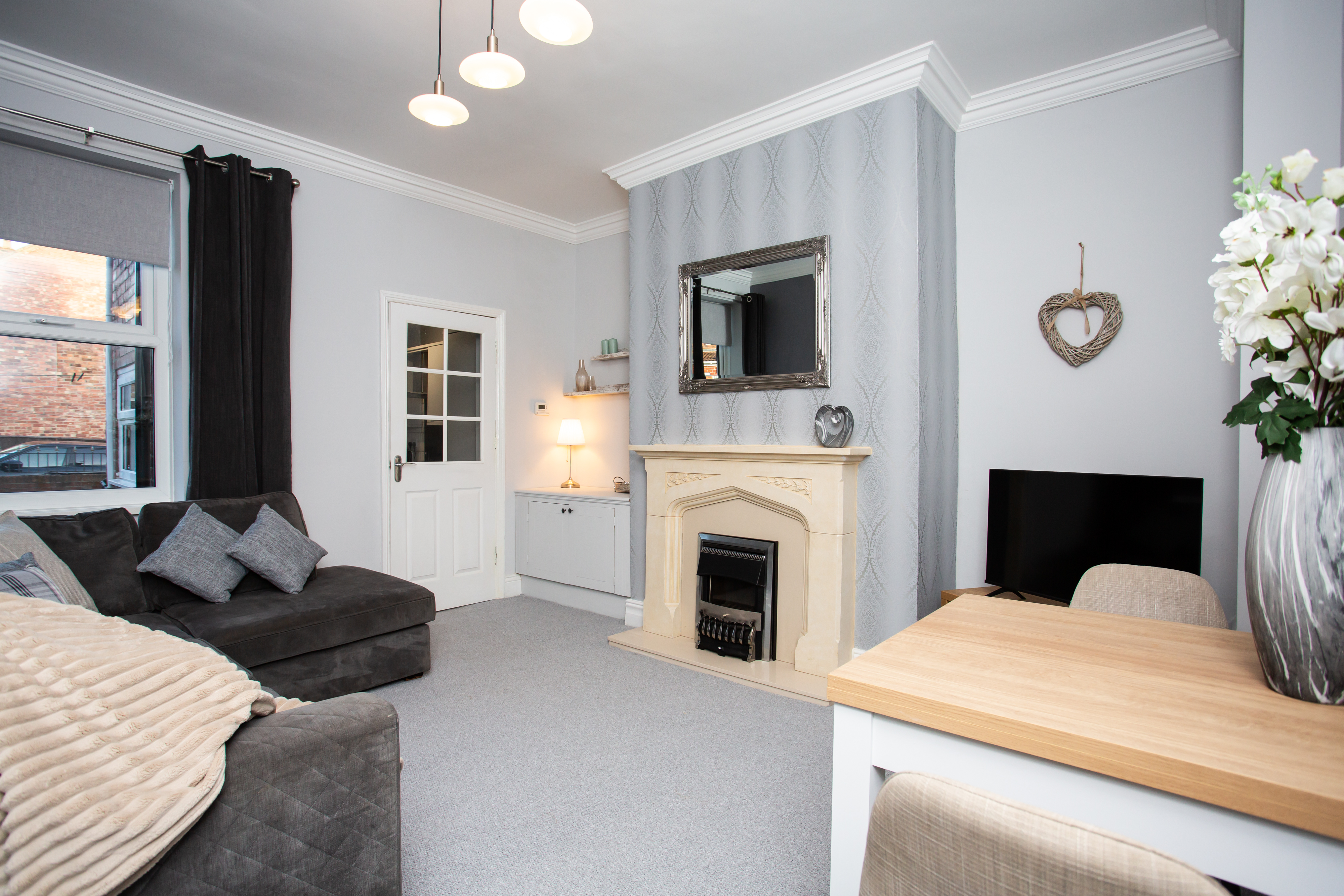 Vacant Nests | The Whickham View | Wifi | Central — Wickham — vacation rental