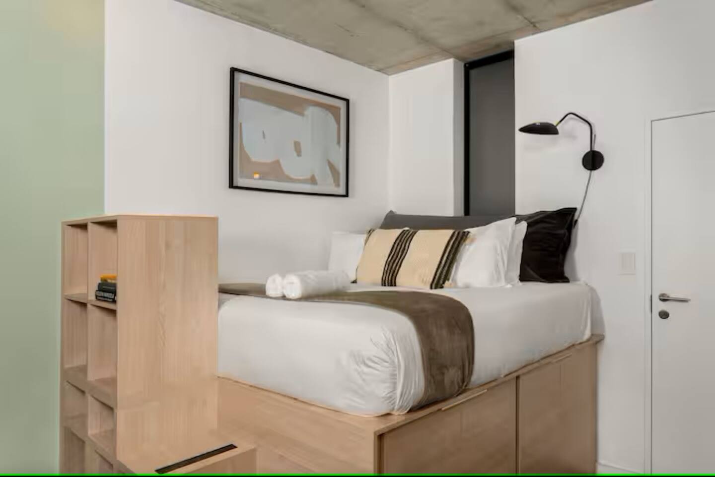 One26OnM 107 Studio