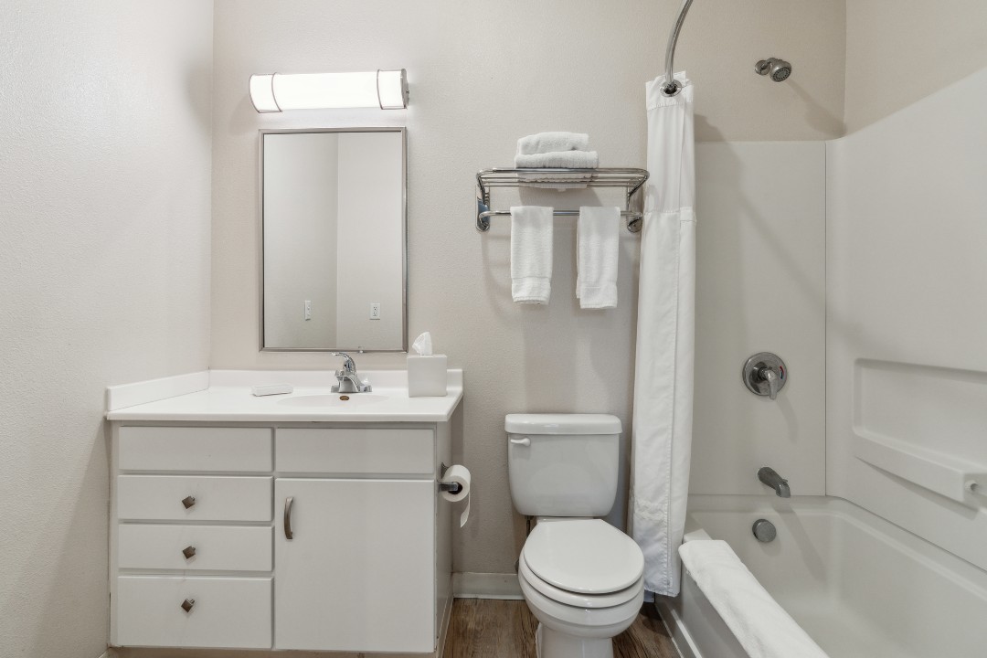 Simplicity At the Rim · Unit 1116  2/2