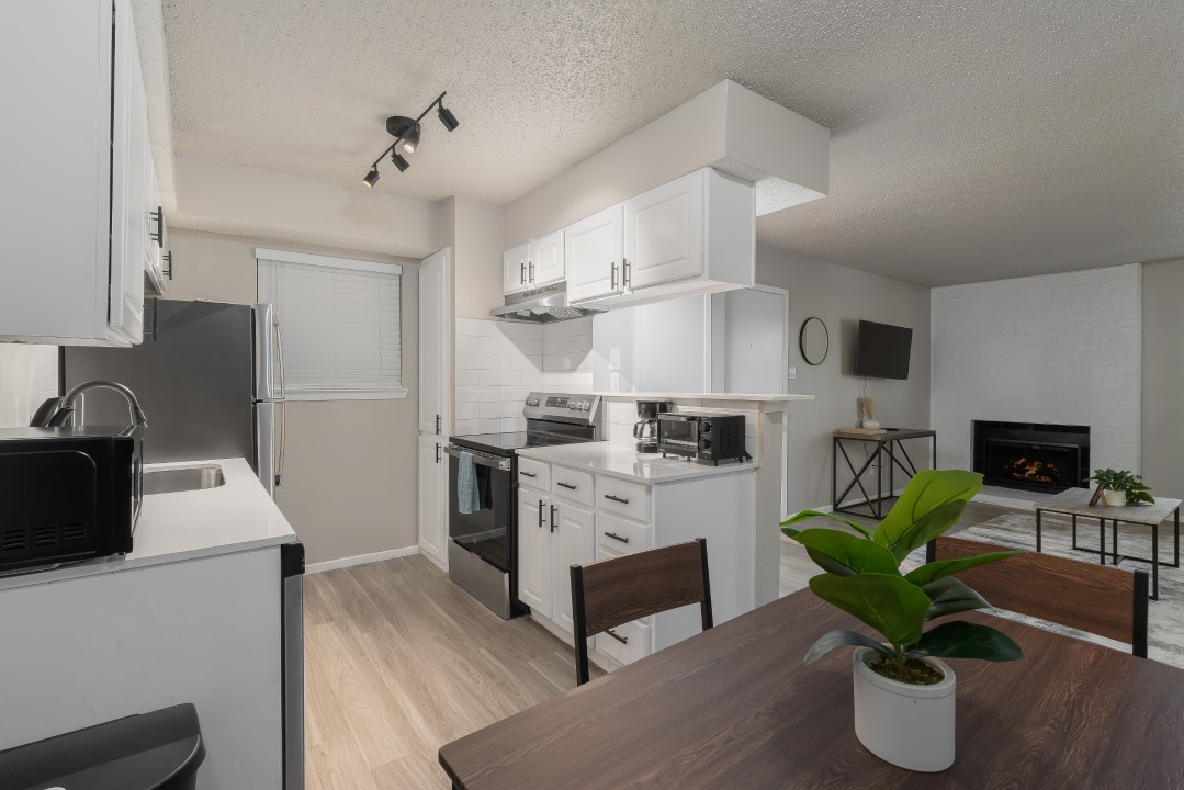 The Landry · Unit 214 1/1