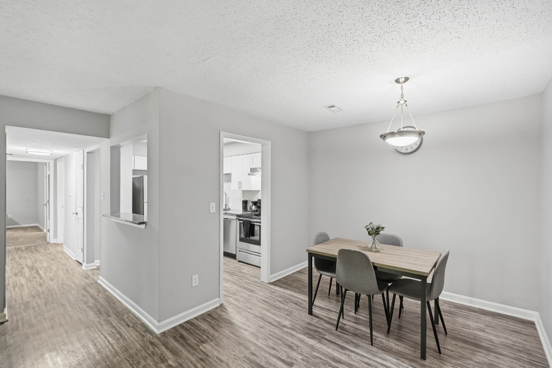 Crest at East Cobb 1828 G · Unit 2/2