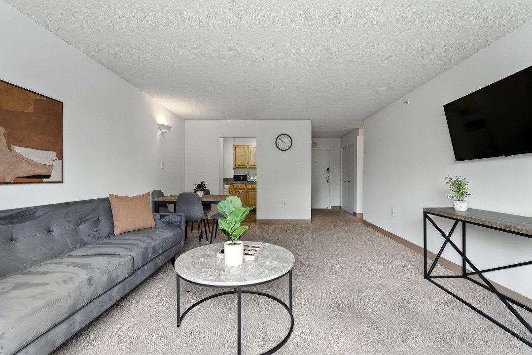 Legacy at Imperial Village · Unit 504 1/1