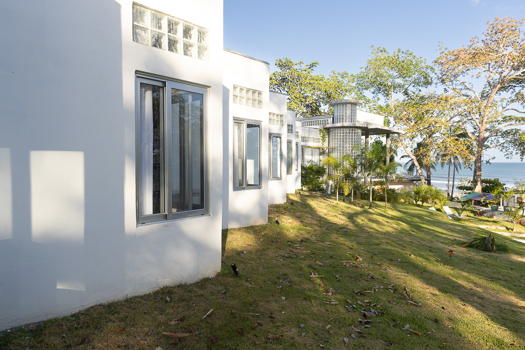 Bungalow #5  @ Sinforosa - Playa Corona
