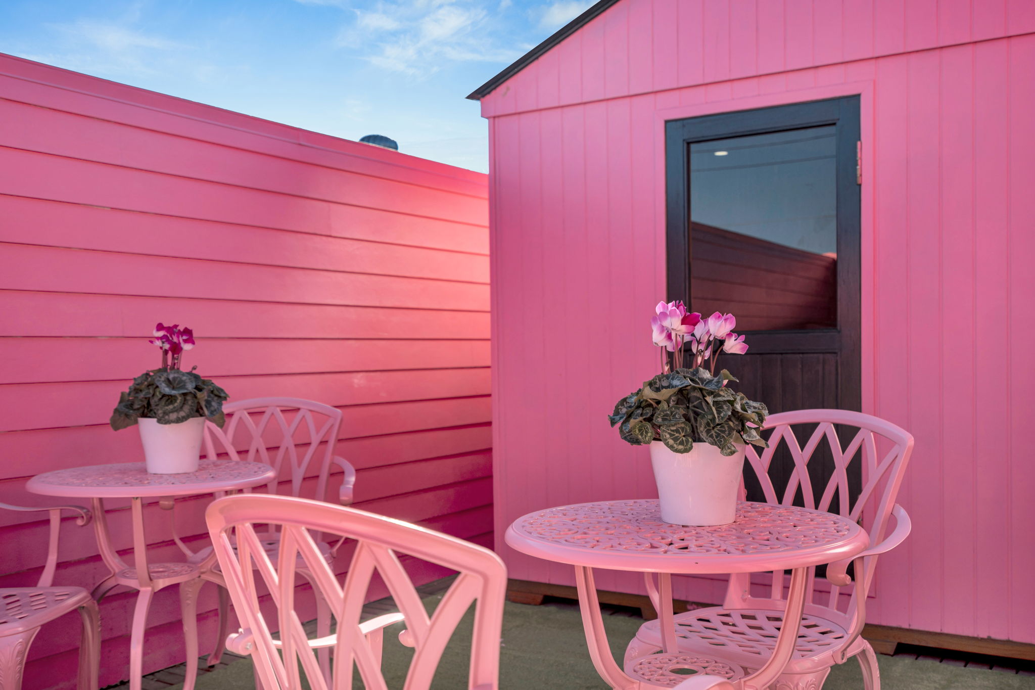 Outdoor patio with pink charm