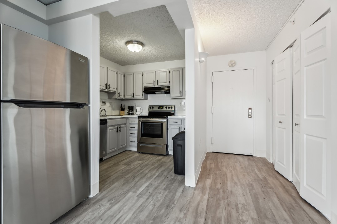 Legacy at Imperial Village · Unit 817 2/2