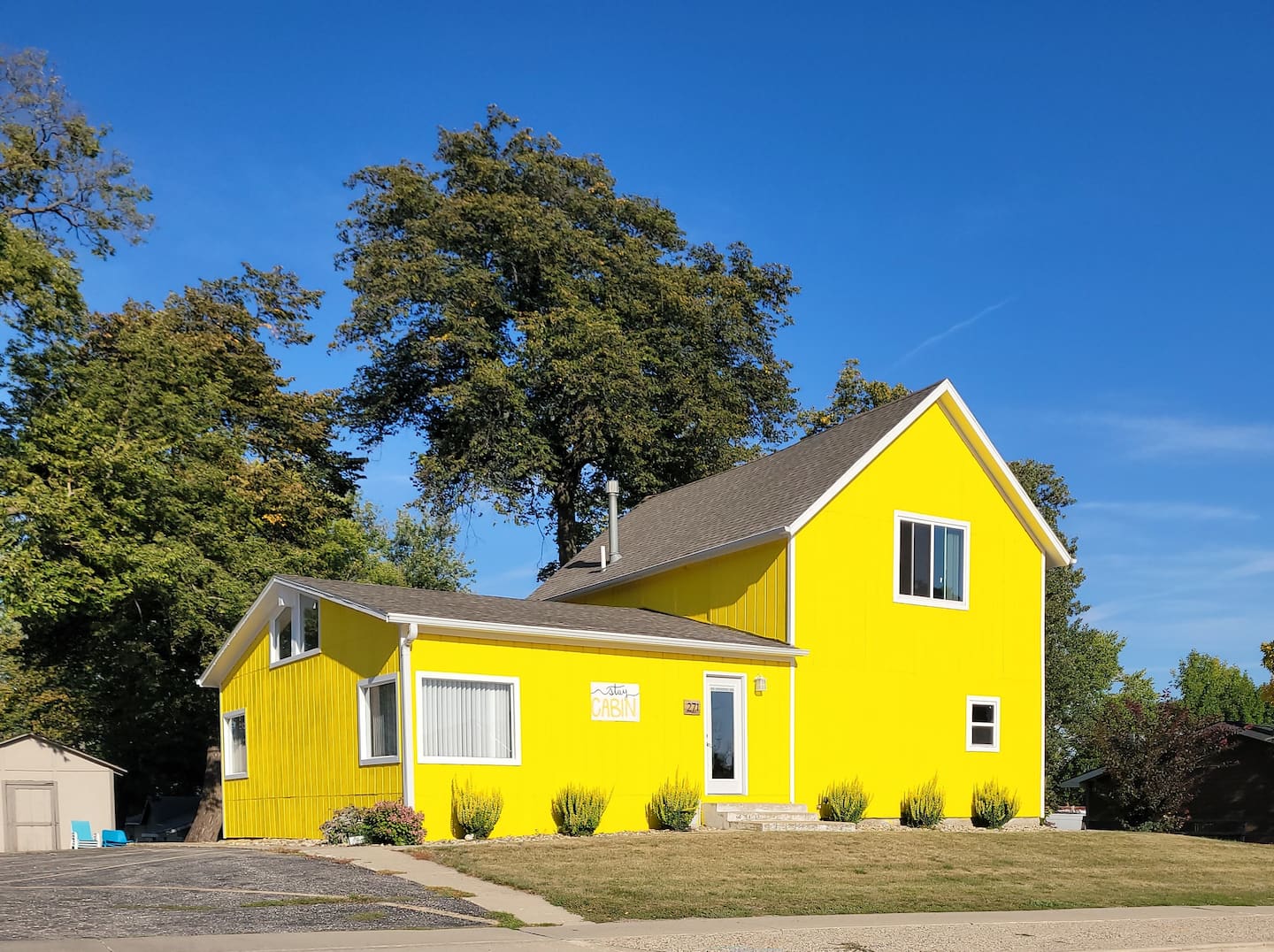 Stay Cabin-Sleeps 16