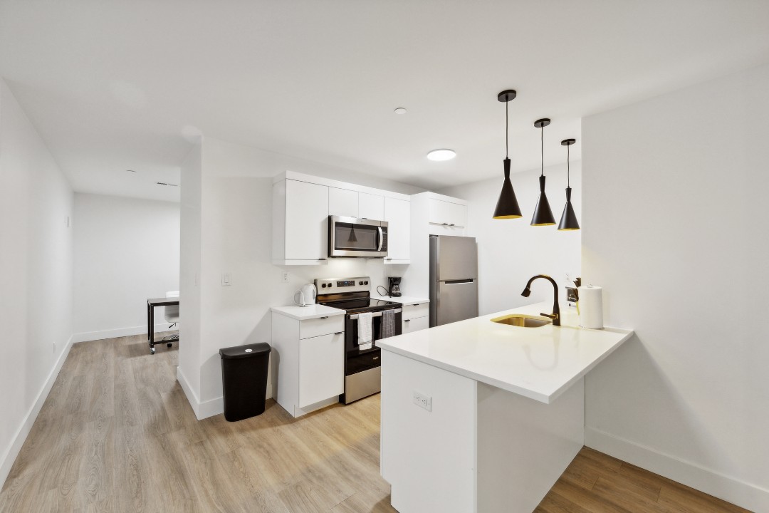 Market View Residence 503 1.1.5