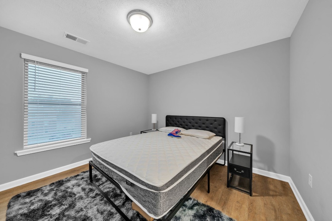 Stonecrest 910, · Unit 2/2