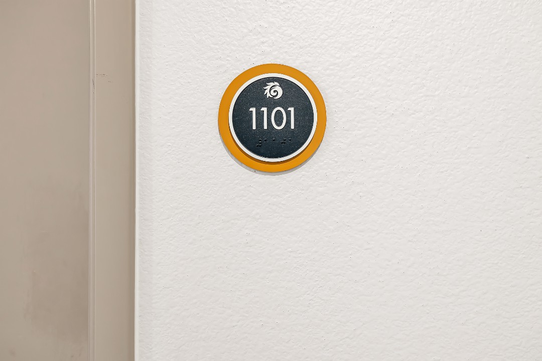 Simplicity At the Rim · Unit 1101  1101 2/2