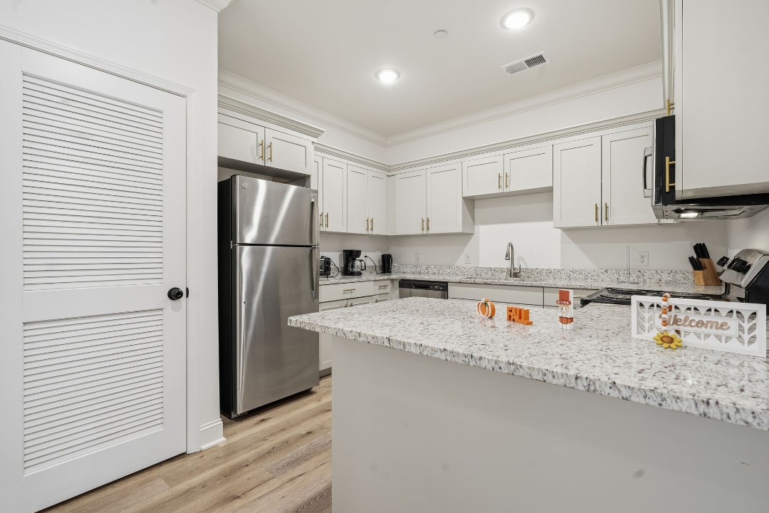 St Andrews Villas · Unit 507 2/2