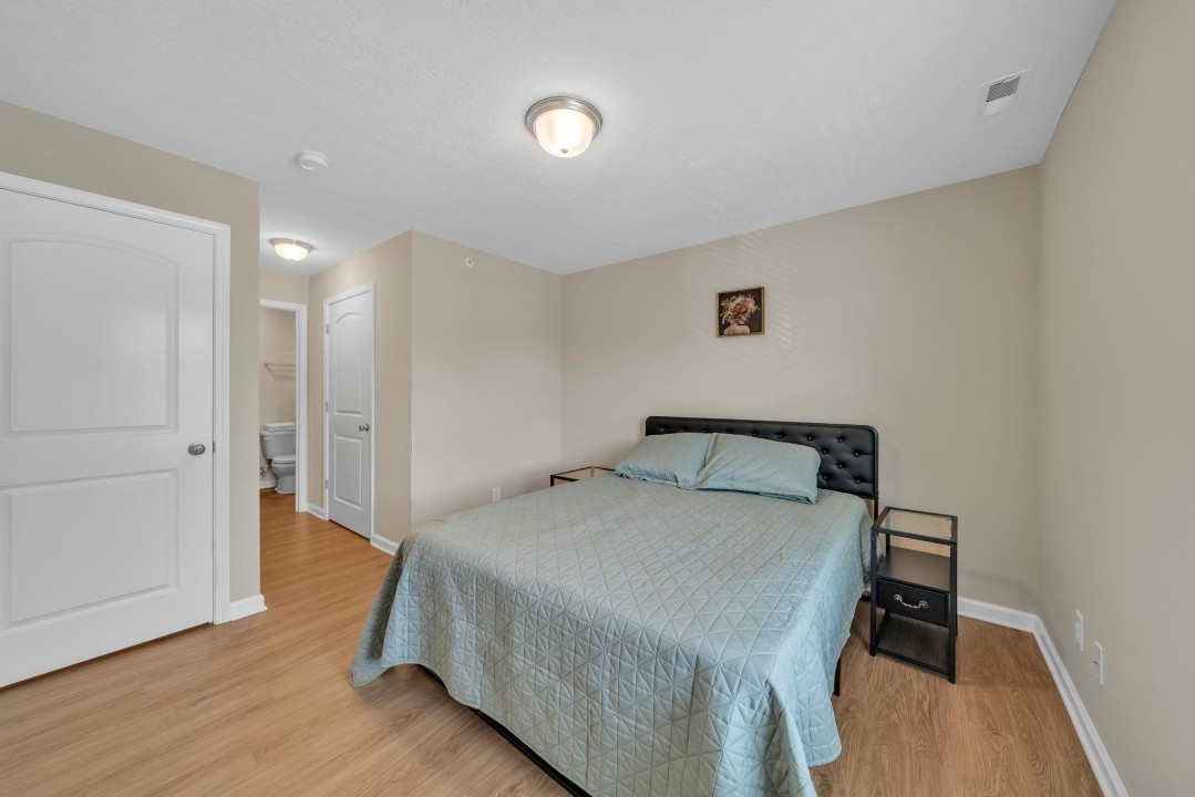 Stonecrest 822, · Unit 2/2