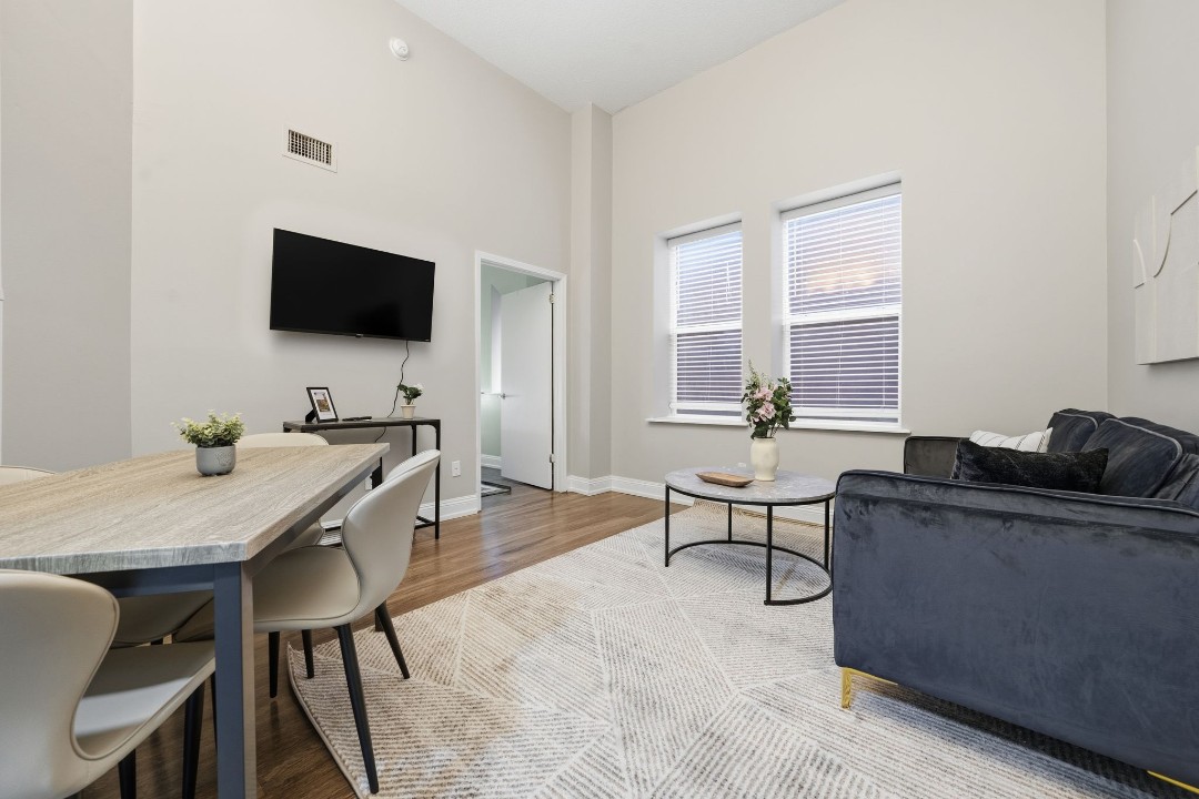 The Liberty Building · Unit 304 1/1