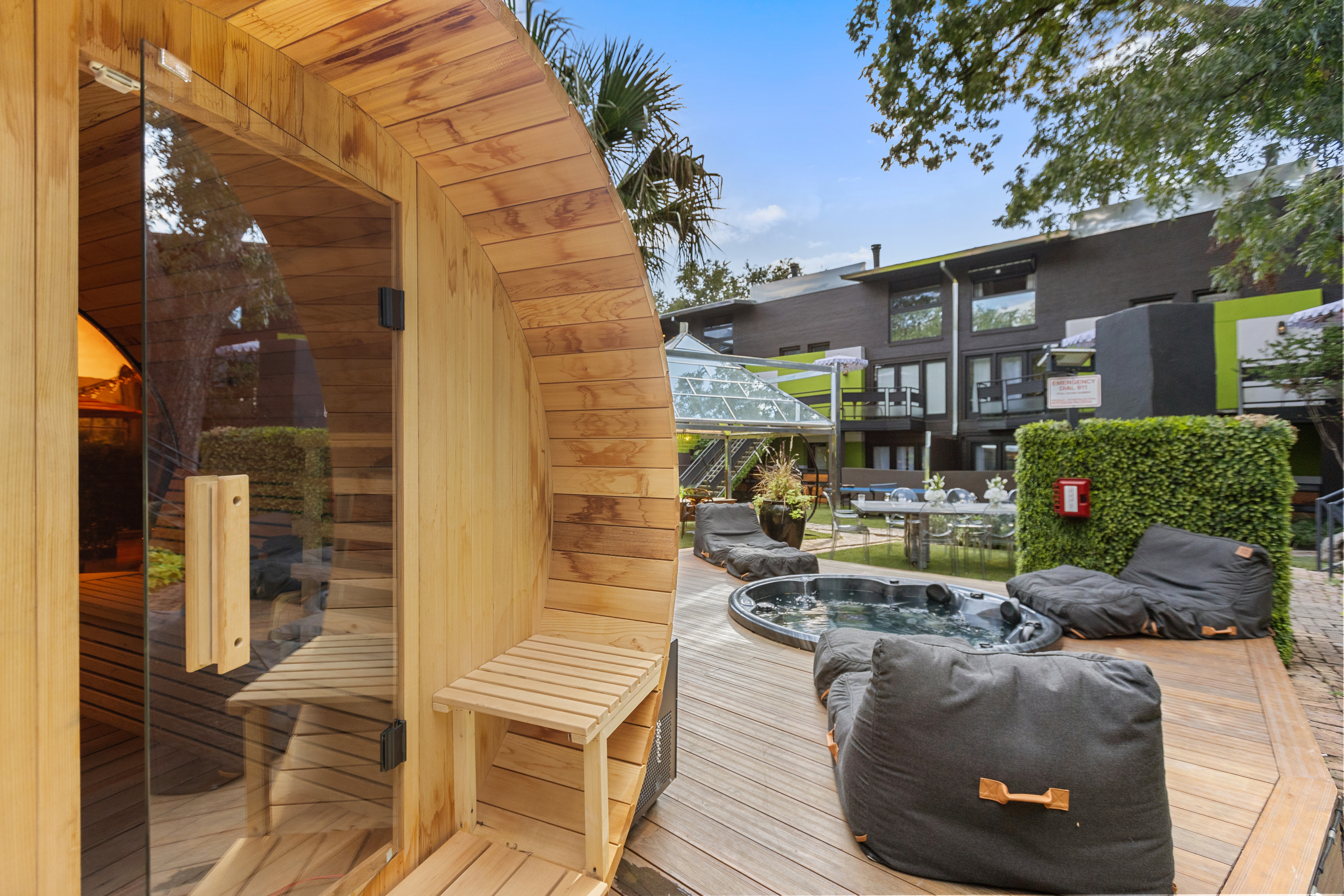 6011-228 (1BD/LOFT/1.5BTH/2B) photo 4